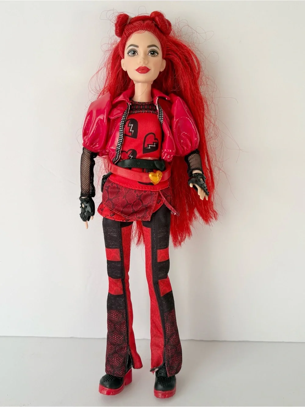Disney Descendants The Rise of Red Fashion Doll